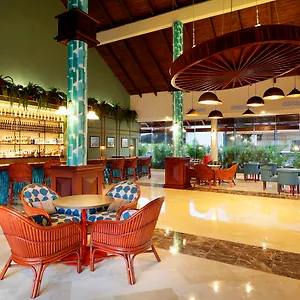 Курортный комплекс Grand Palladium Select Bavaro, Пунта-Кана